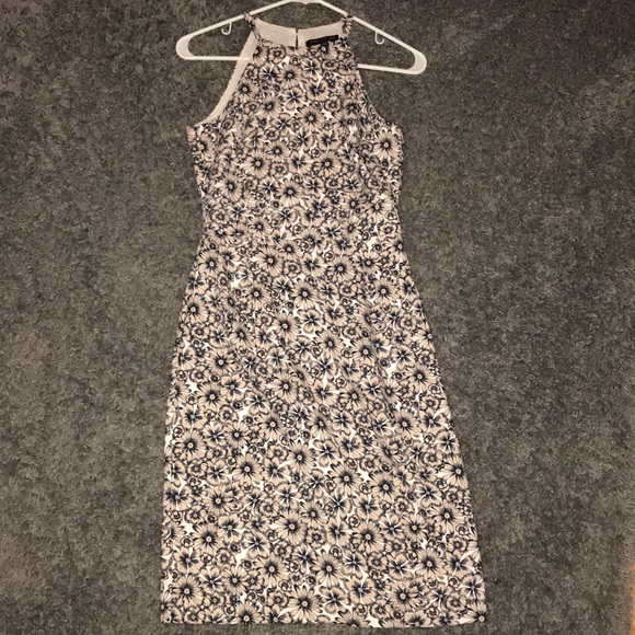 Banana Republic Dresses & Skirts - Banana Republic floral dress